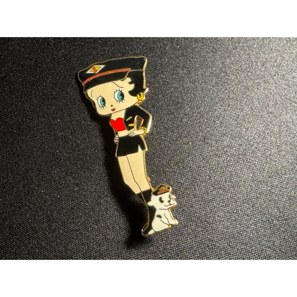 Betty Boop Vintage Metal Brooch - Picture 2 of 5